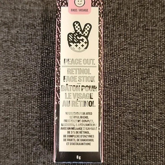 Peach Out Retinol Face Stick - Picture 5 of 5